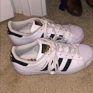 Adidas superstar white/black sneakers